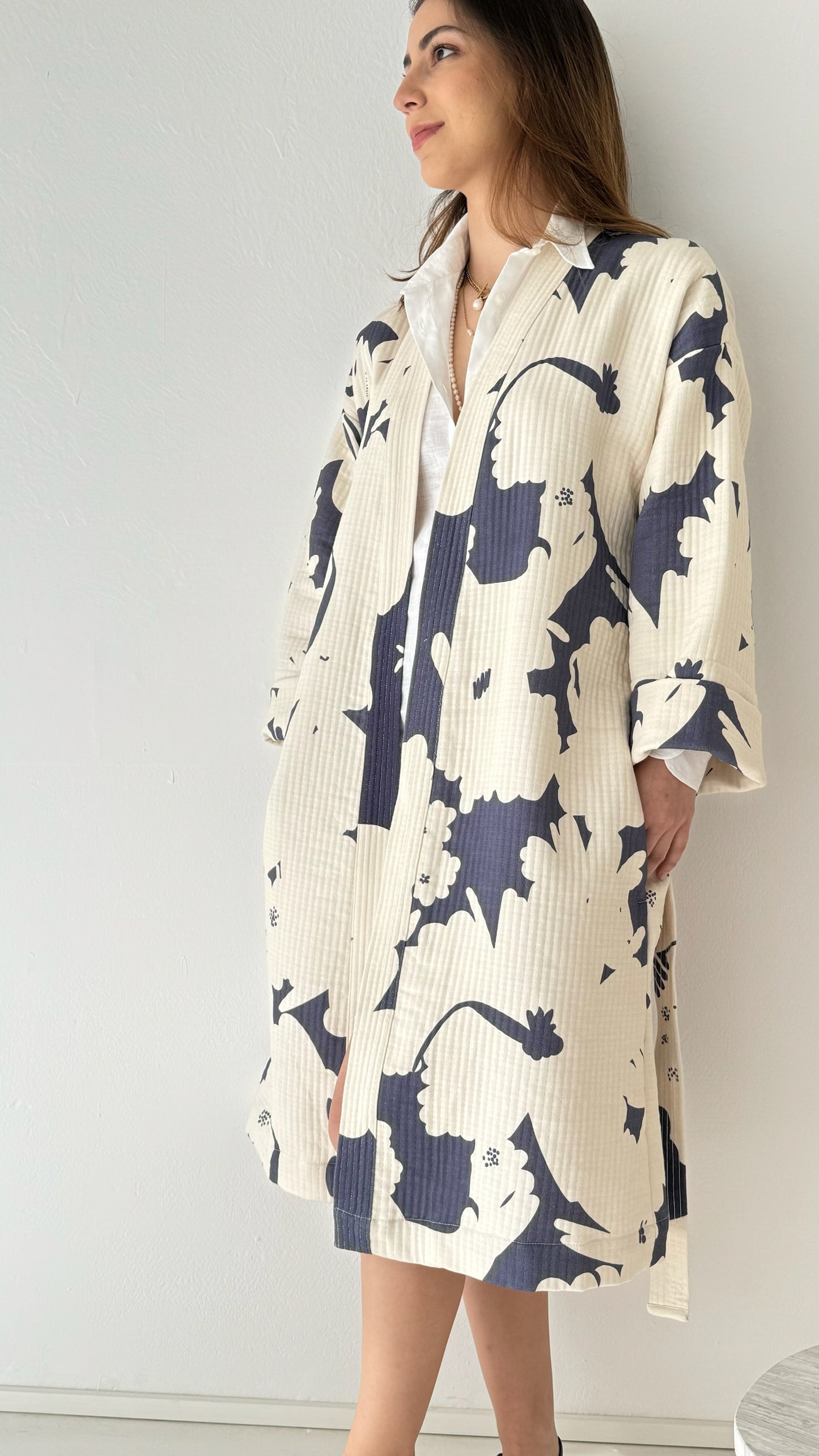 Denim and off white kimono - 100% cotton with contemporary pattern in denim and off white tones, as a bathrobe, home robe or jacket