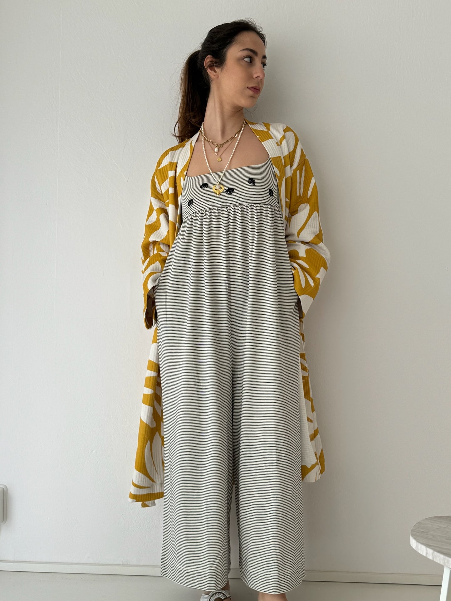 Yellow and white kimono - 100% cotton with contemporary pattern in warm yellow and off white, can be used as a bathrobe, homerobe or jacket