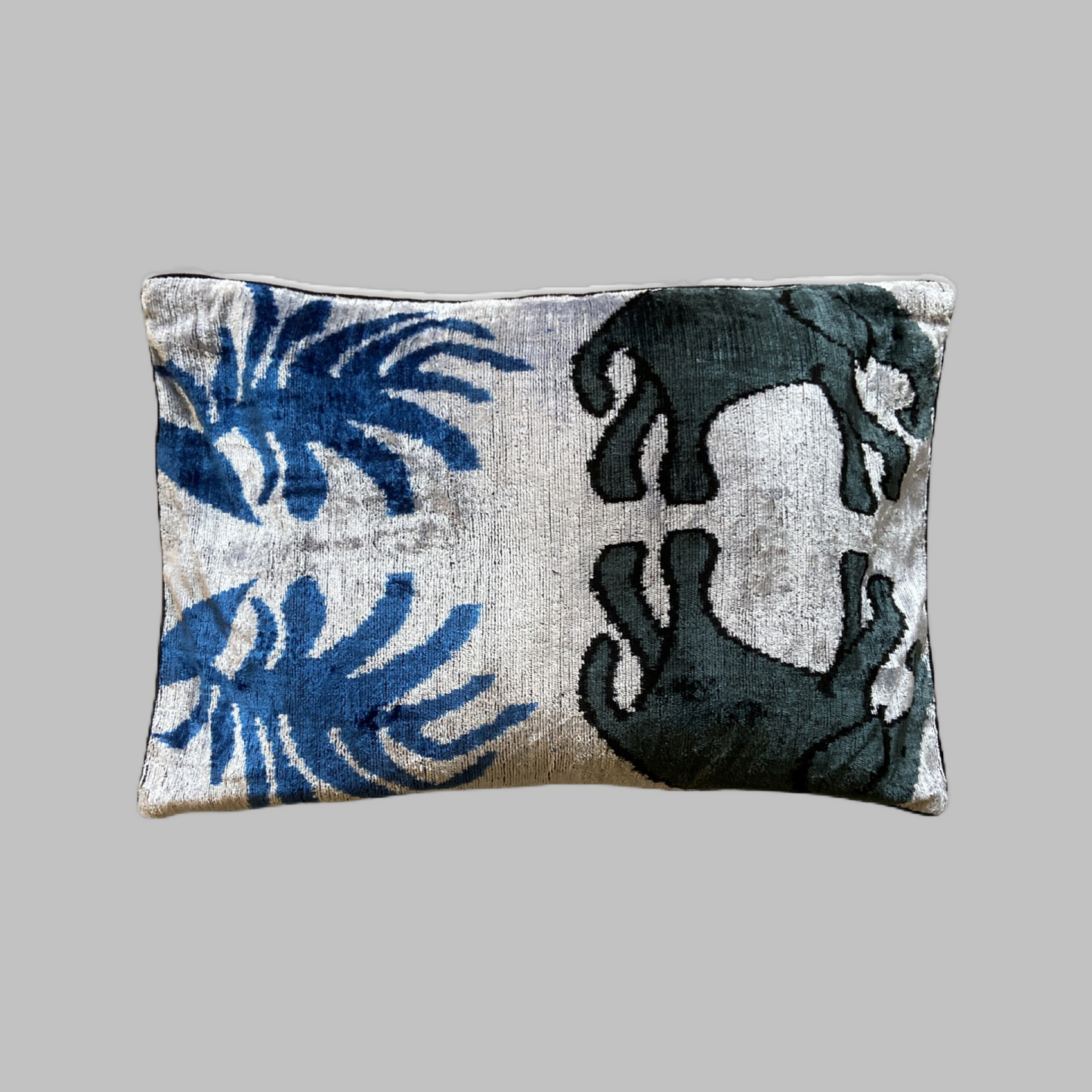 Elephant Design Silk/Velvet Cushion