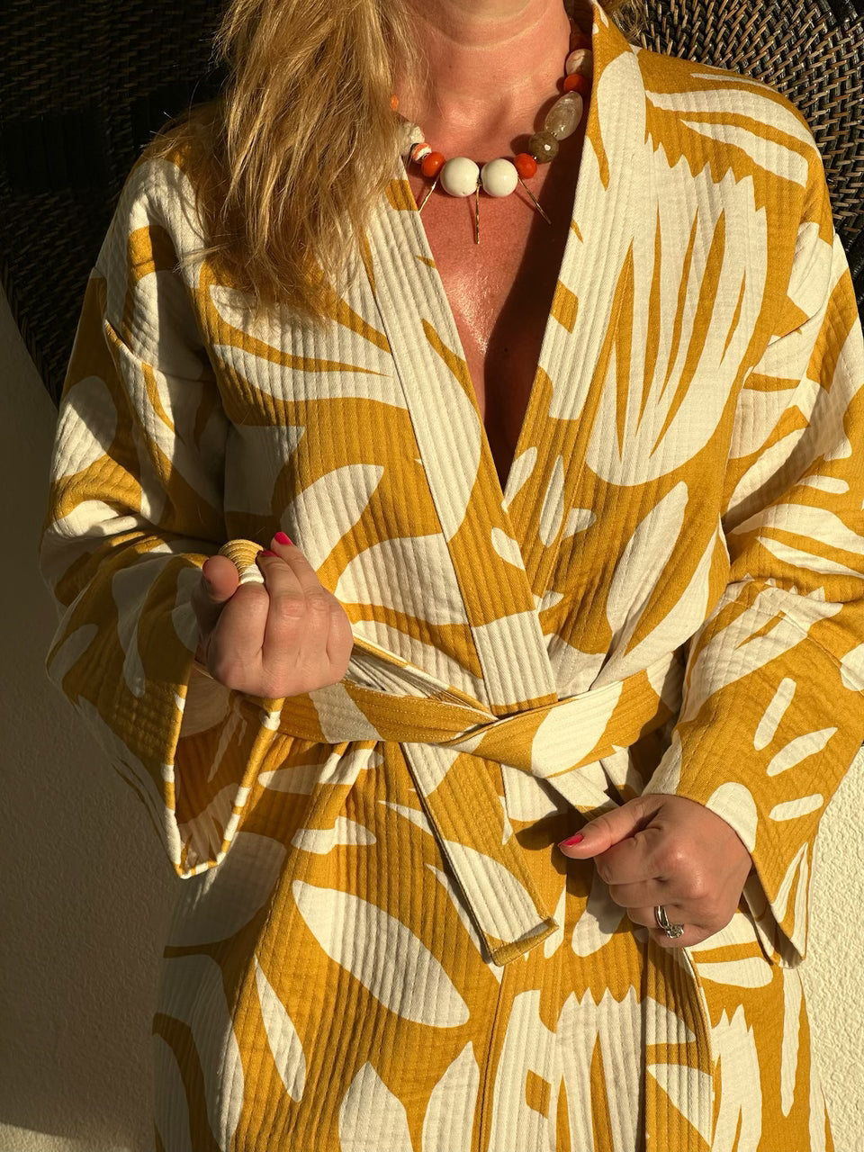 Yellow and white kimono - 100% cotton with contemporary pattern in warm yellow and off white, can be used as a bathrobe, homerobe or jacket