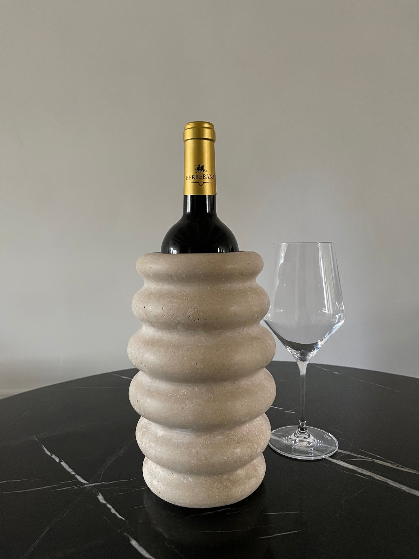 Cloud Vase - Travertine